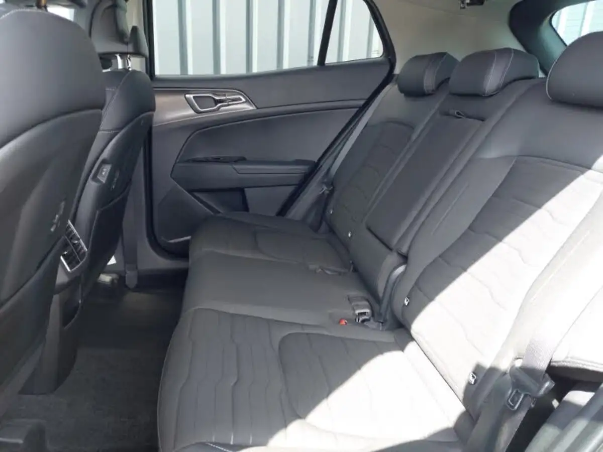 2024-kia-sportage-16-t-gdi-3-148bhp-big-5