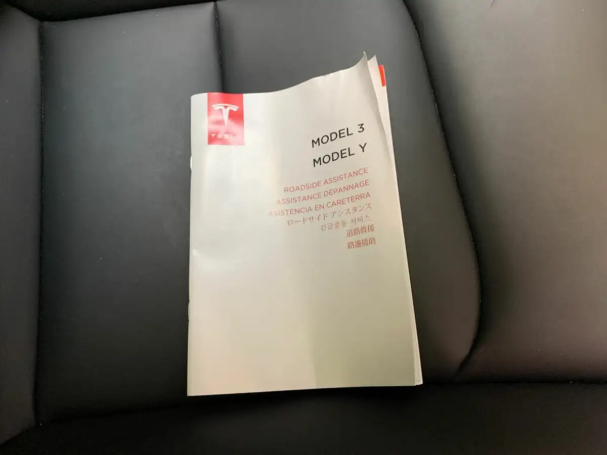 2023-tesla-model-y-e-rwd-big-42