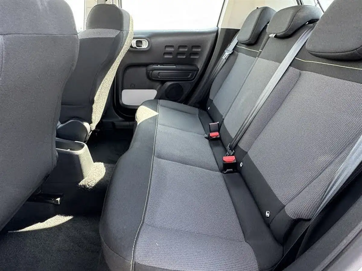 2021-citroen-c3-12-puretech-shine-110ps-eat6-big-19