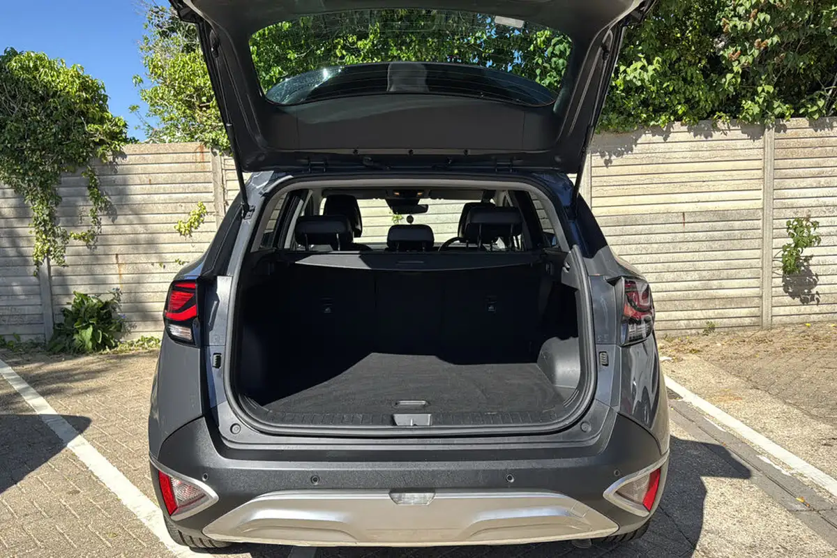 2022-kia-sportage-16-t-gdi-launch-edition-big-17