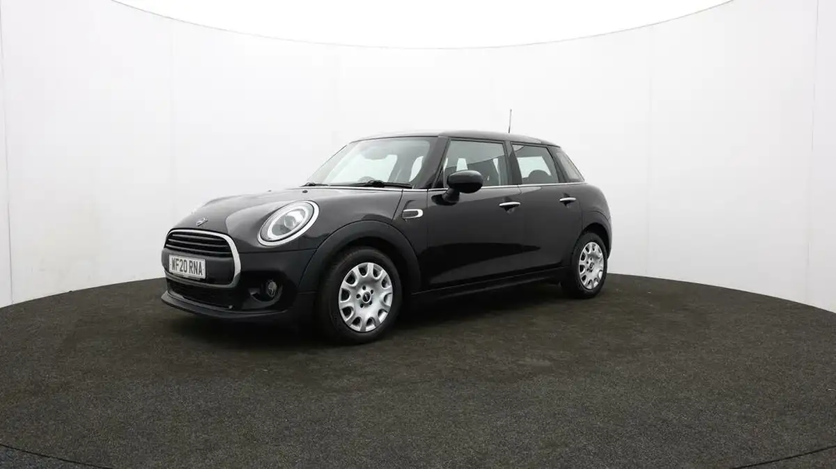 2020-mini-cooper-15-one-classic-5d-auto-big-60