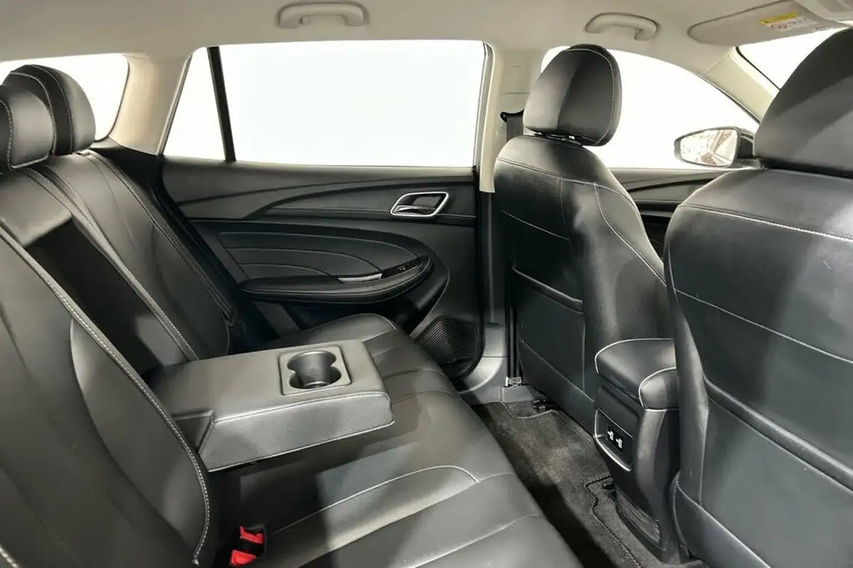 2021-mg-mg5-e-exclusive-ev-long-range-big-42