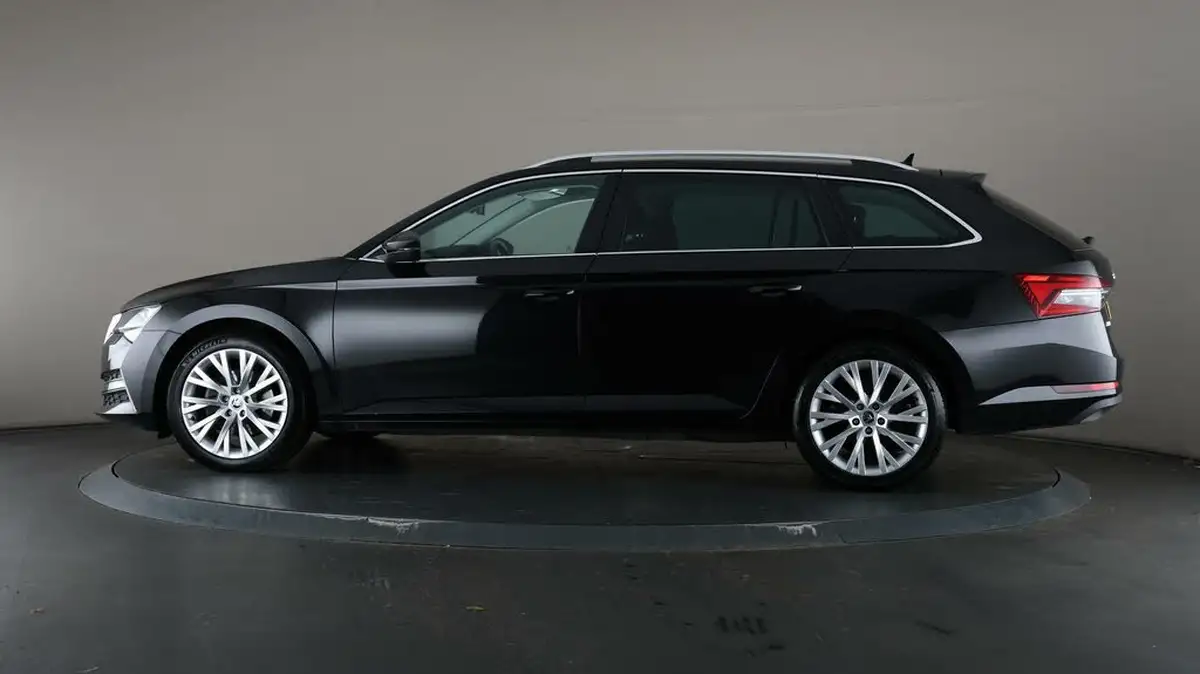 2021-skoda-superb-14-tsi-se-l-estate-big-36