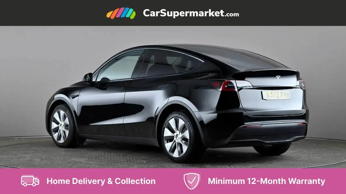2022-tesla-model-y-e-long-range-big-3