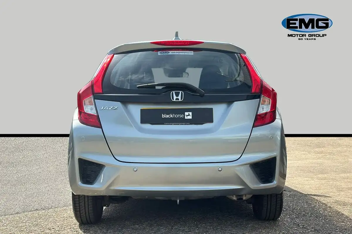 2016-honda-jazz-13-i-vtec-se-big-5