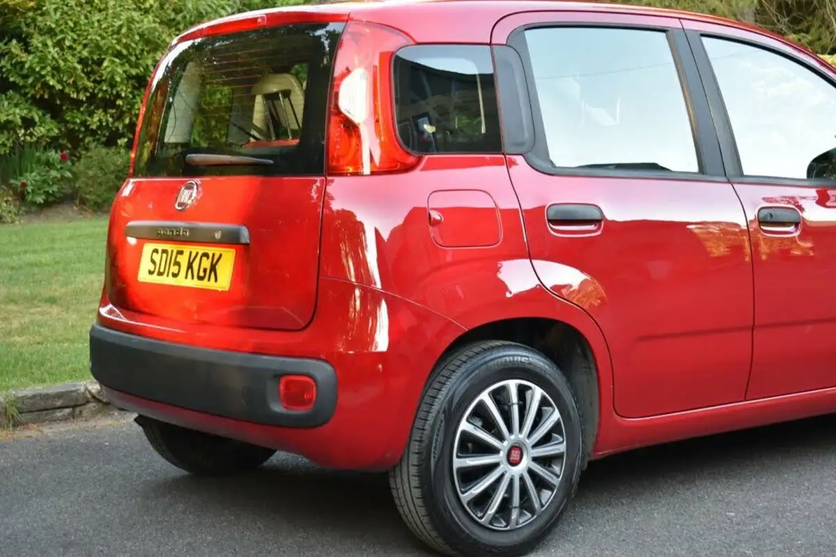 2015-fiat-panda-12-pop-big-21