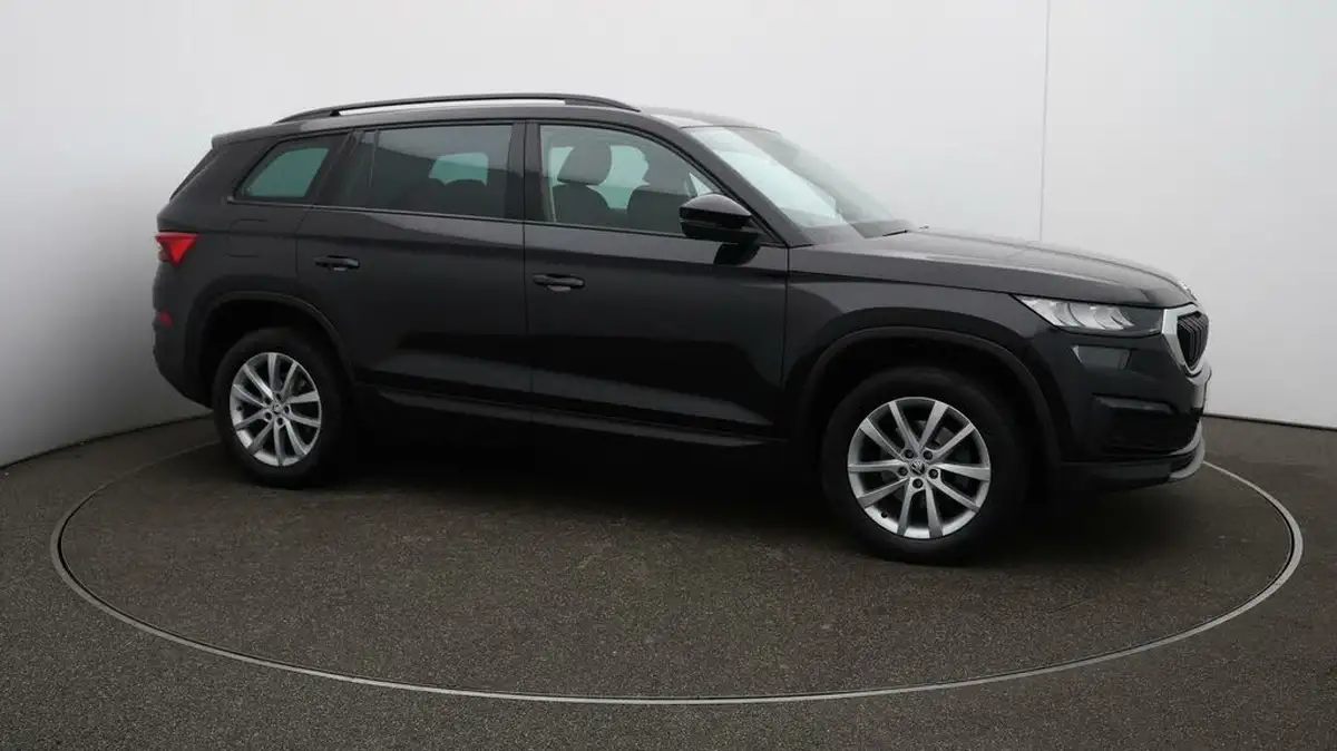 2021-skoda-kodiaq-15-tsi-se-5-dsg-big-44