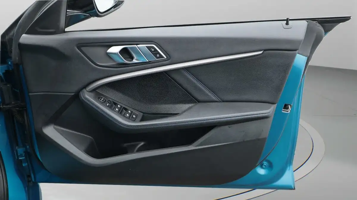 2022-bmw-2-series-15-218i-sport-lcp-coupe-4d-dct-big-15