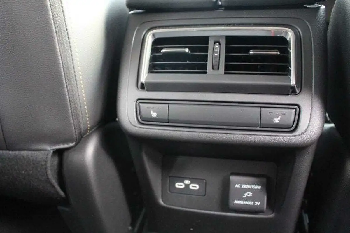 2024-mazda-cx-60-25-e-skyactiv-exclusive-line-big-36