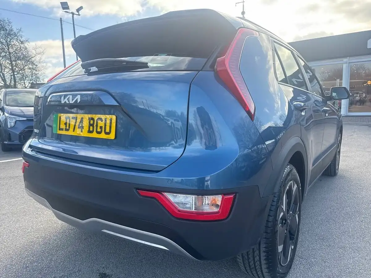 2024-kia-niro-ev-e-2-big-27