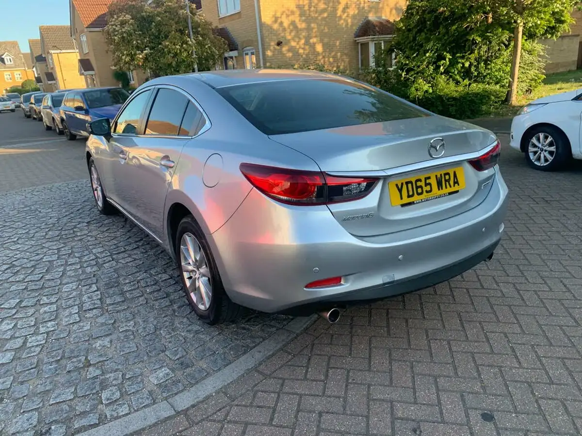 2015-mazda-mazda6-22td-se-l-nav-saloon-4d-big-44