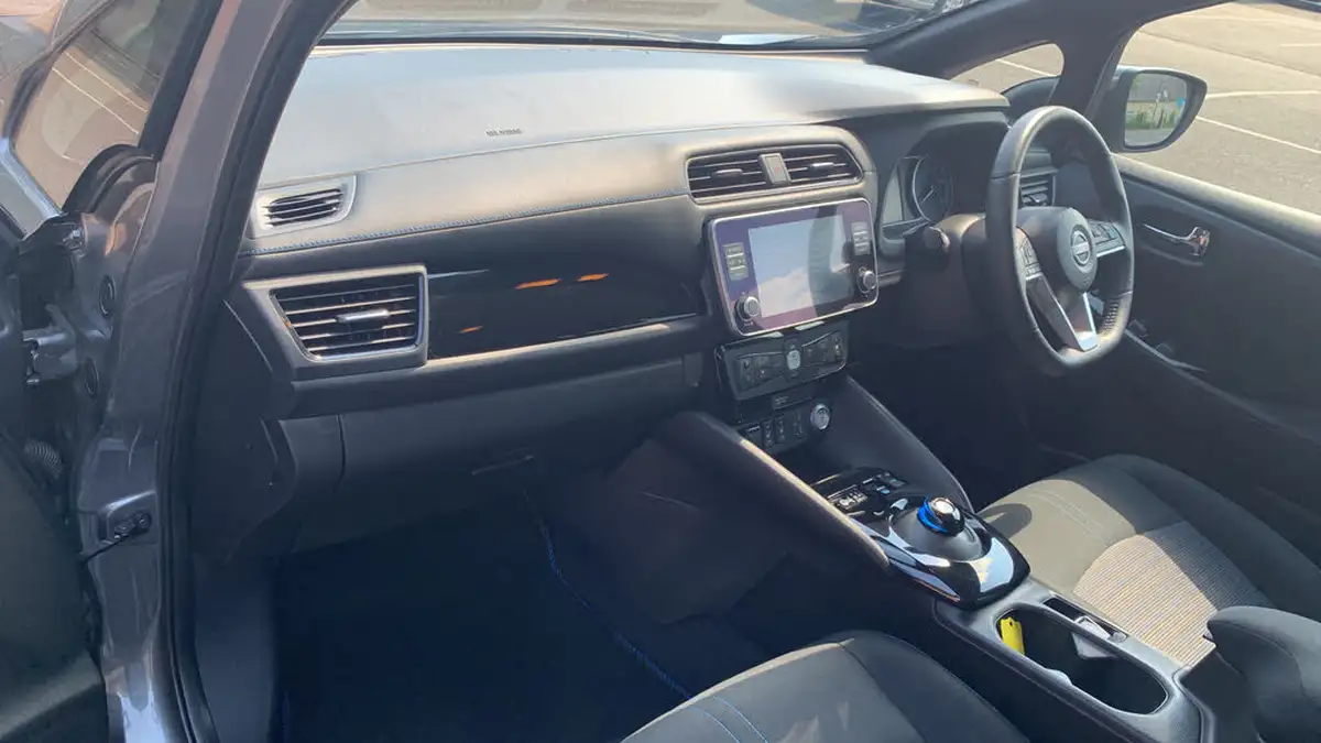 2022-nissan-leaf-e-n-connecta-39kwh-big-11