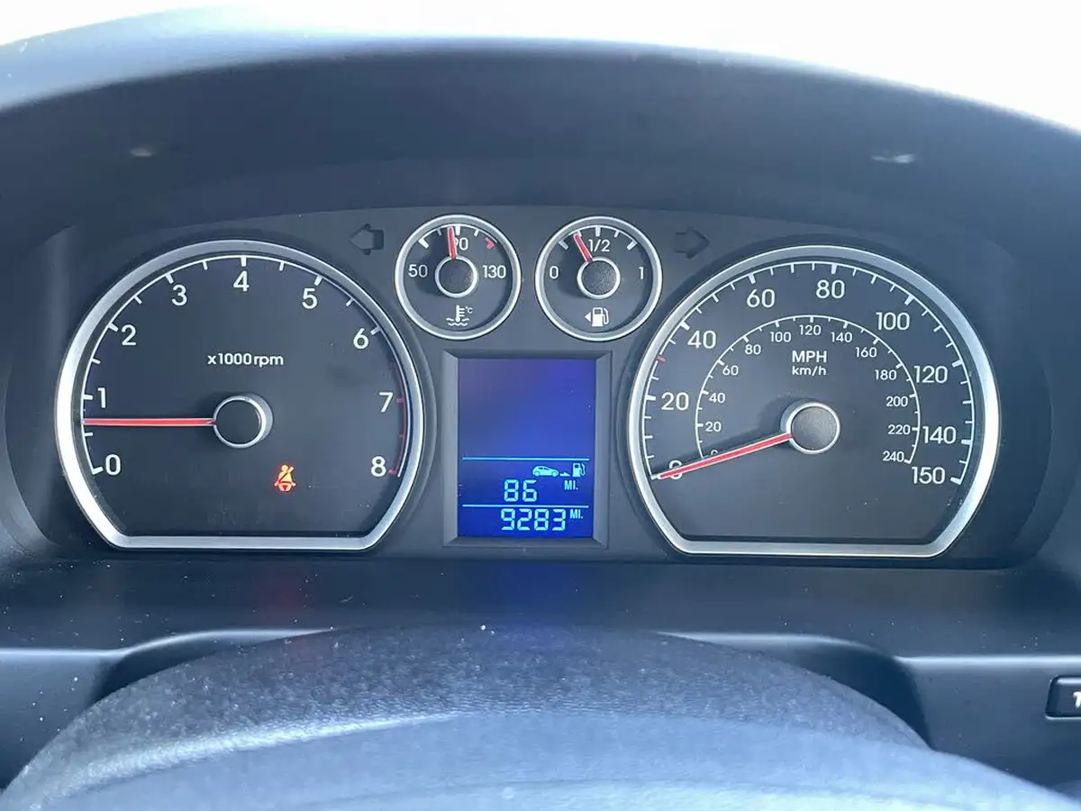 2011-hyundai-i30-14-comfort-109ps-isg-hatchback-big-14