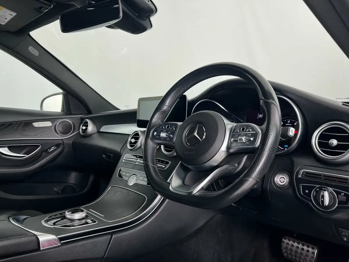 2018-mercedes-benz-c-class-15-c200-amg-line-ss-estate-5d-big-17