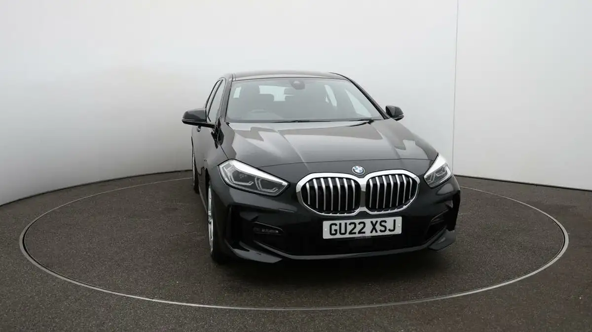 2022-bmw-1-series-15-118i-m-sport-lcp-big-39
