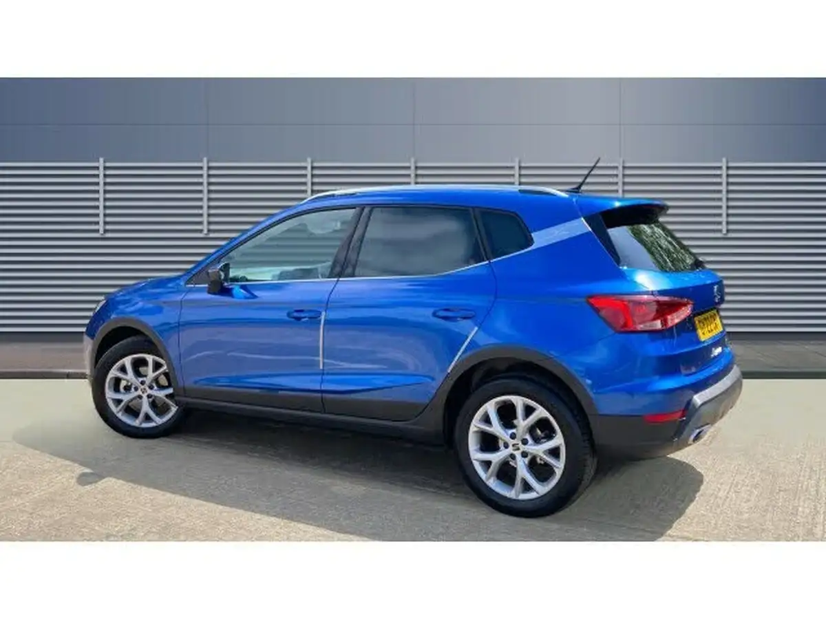 2022-seat-arona-10-tsi-fr-big-1