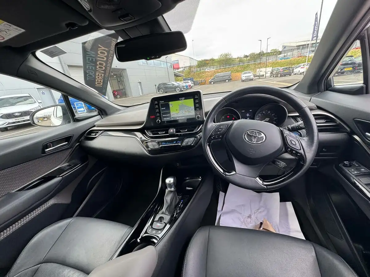 2022-toyota-c-hr-20-vvt-i-excel-big-17