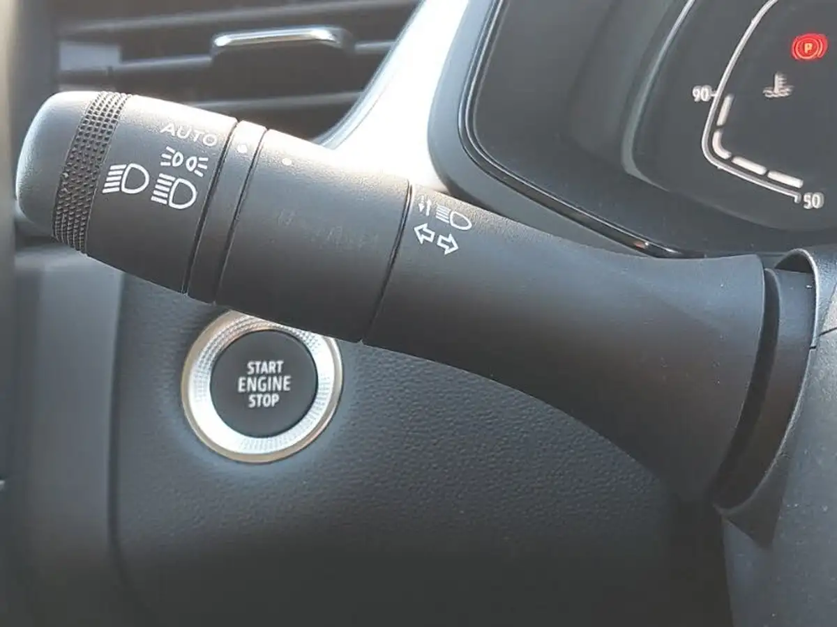 2024-renault-captur-10-tce-techno-big-16