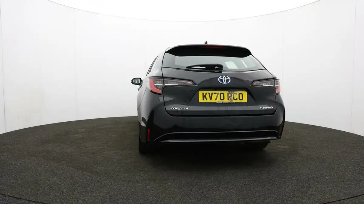 2020-toyota-corolla-18-vvt-i-icon-tech-spare-wheel-touring-sports-5d-big-42