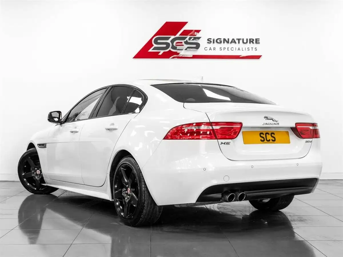 2017-jaguar-xe-20d-r-sport-180ps-1999cc-big-3