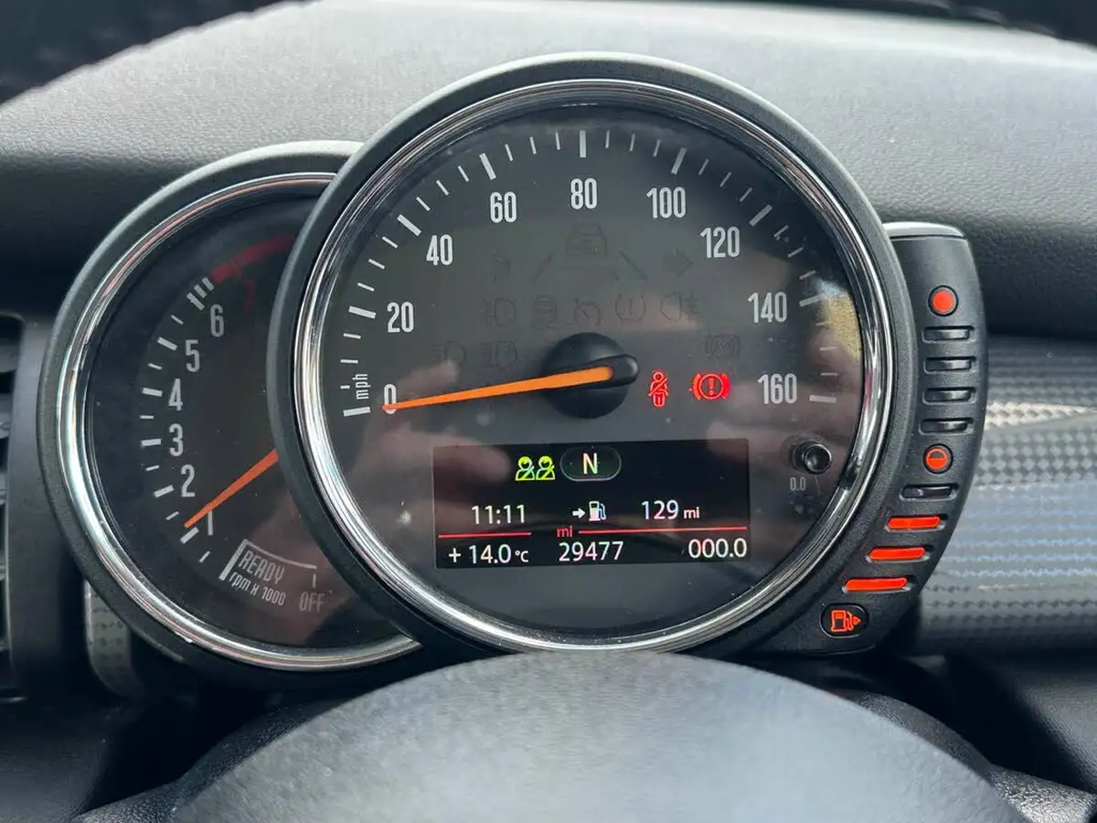 2016-mini-cooper-12-one-3d-big-4