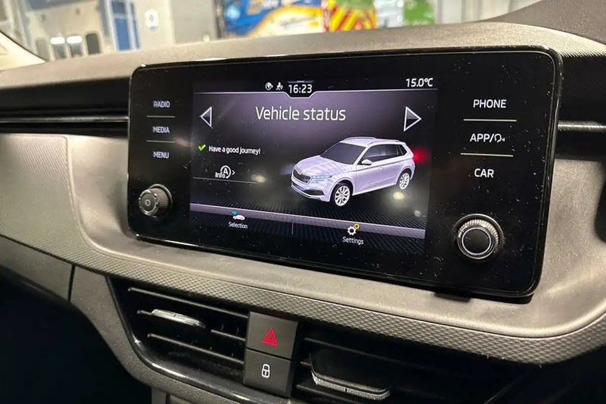 2020-skoda-kamiq-10-tsi-se-115ps-big-36