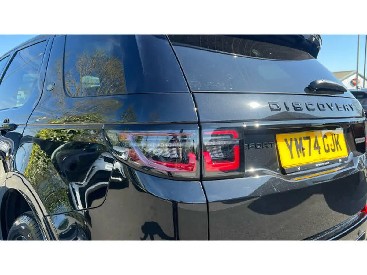 2024-land-rover-discovery-sport-20-d200-dynamic-se-big-18