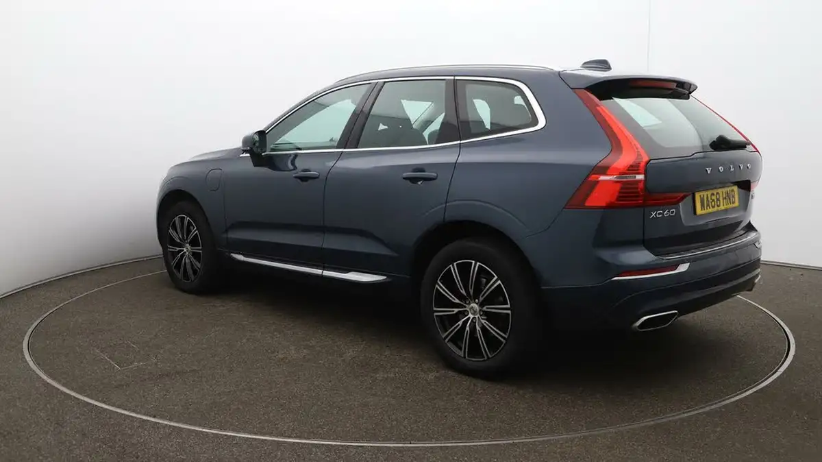 2018-volvo-xc60-20-t8-inscription-big-63