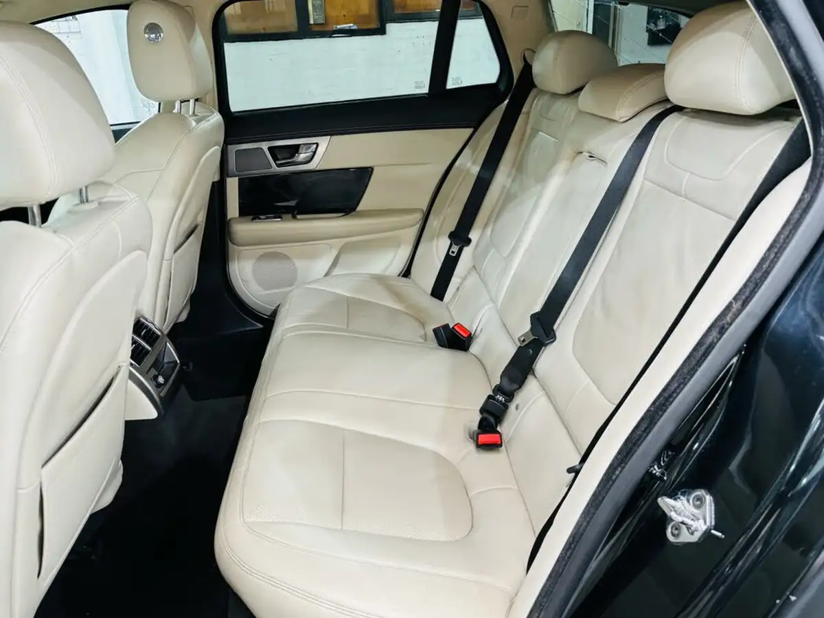 2013-jaguar-xf-30td-s-portfolio-v6-ss-sportbrake-5d-auto-big-25