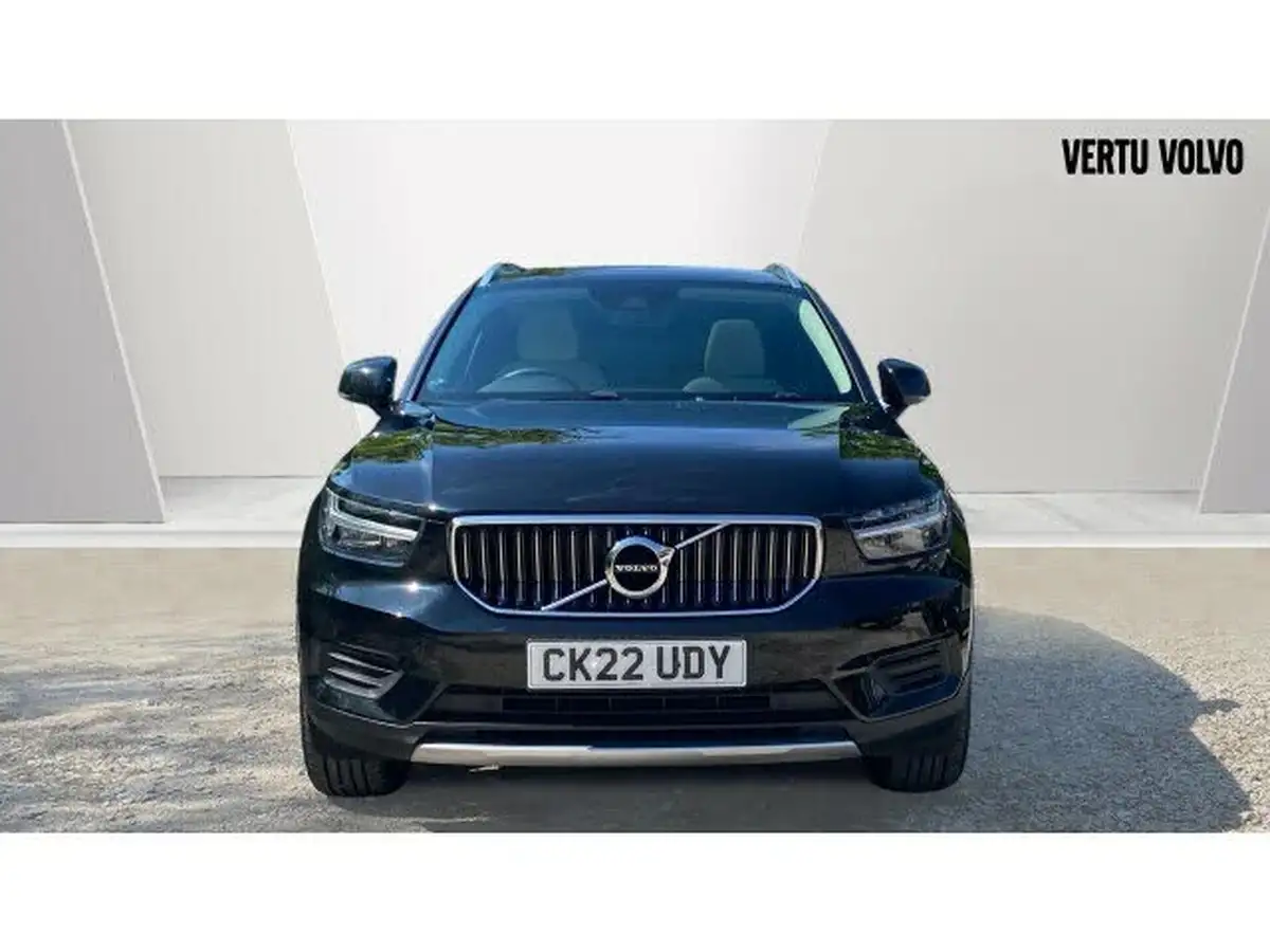 2022-volvo-xc40-20-b4-inscription-awd-big-11