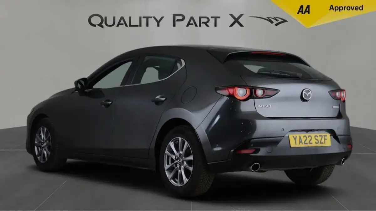2022-mazda-mazda3-20-se-l-lux-122ps-hatchback-5d-big-4