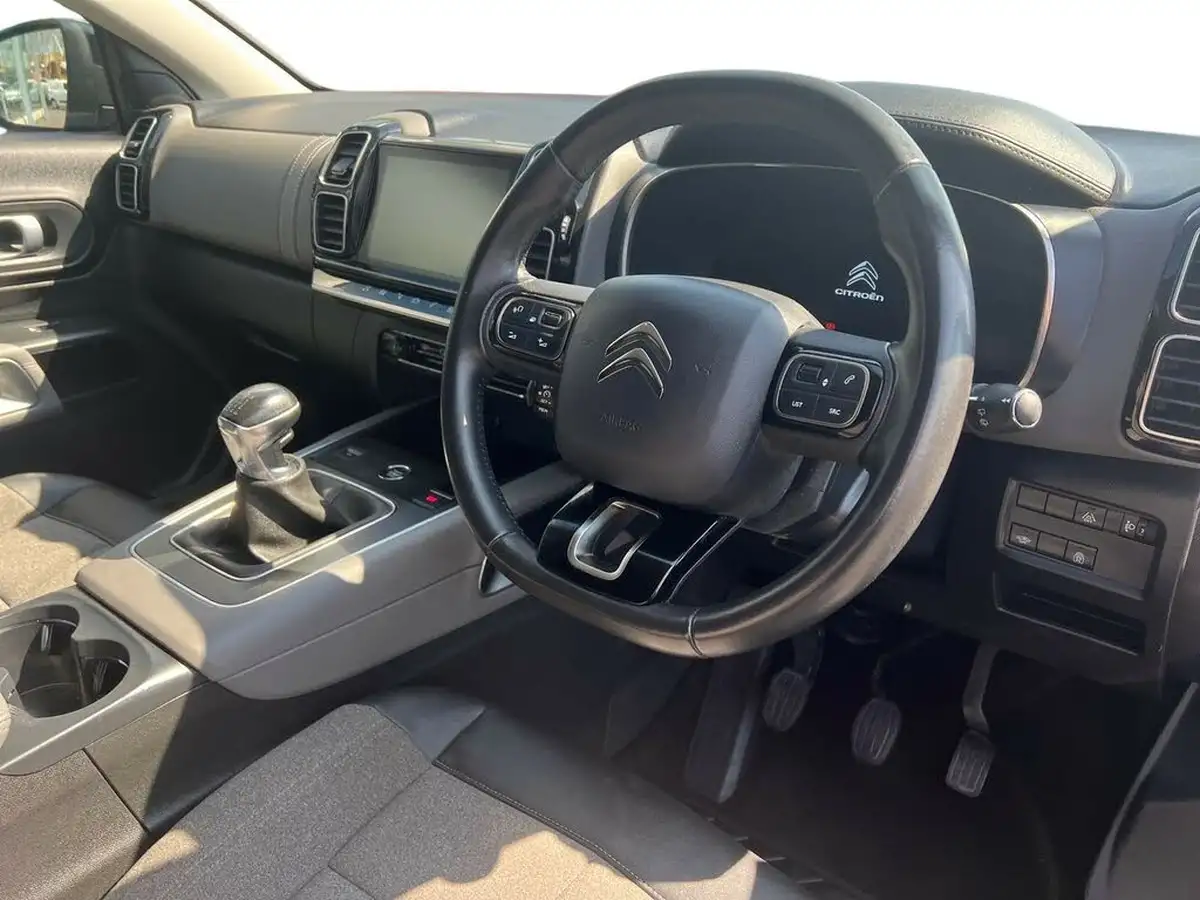 2022-citroen-c5-aircross-12-puretech-shine-ss-big-8