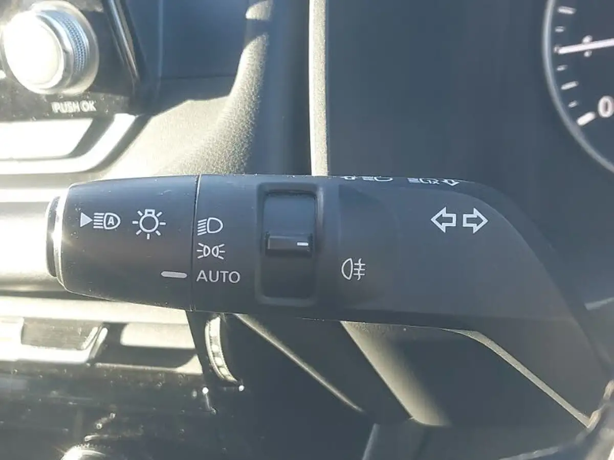 2022-nissan-qashqai-13-dig-t-acenta-premium-140ps-big-14