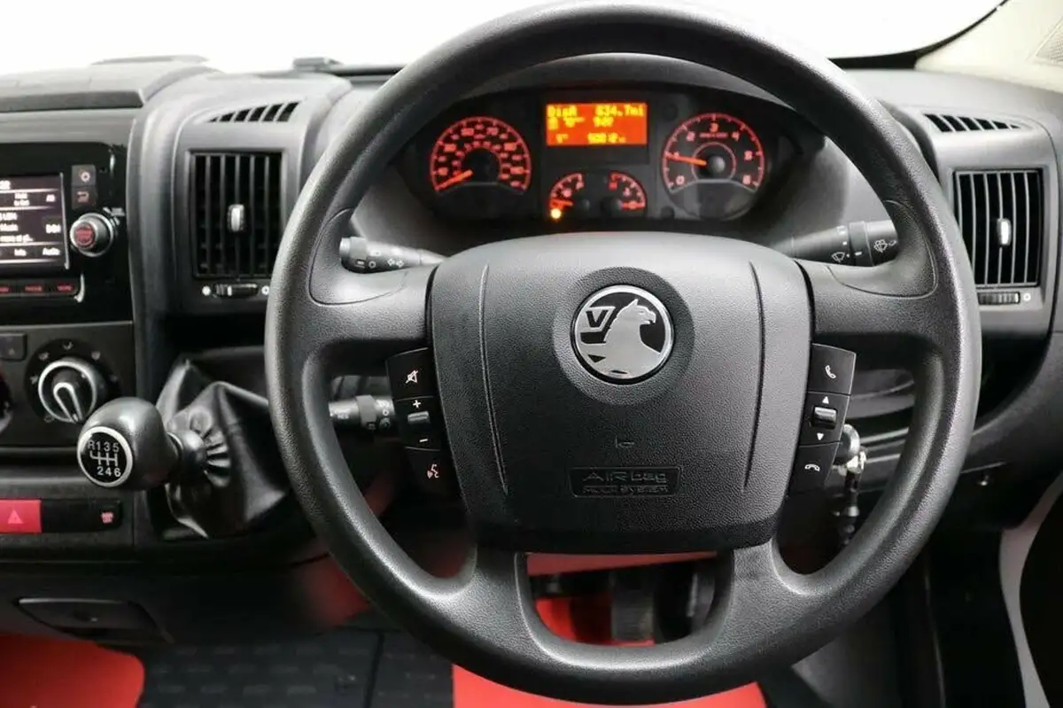 2022-vauxhall-movano-22cdti-l2-h2-3500-dynamic-big-29