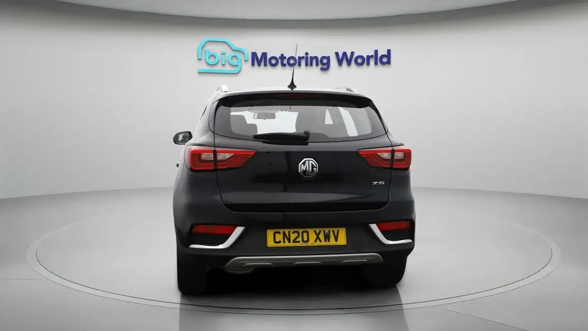 2020-mg-zs-suv-10t-gdi-exclusive-111ps-big-6