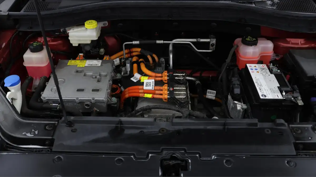 2020-mg-zs-suv-e-exclusive-ev-big-18
