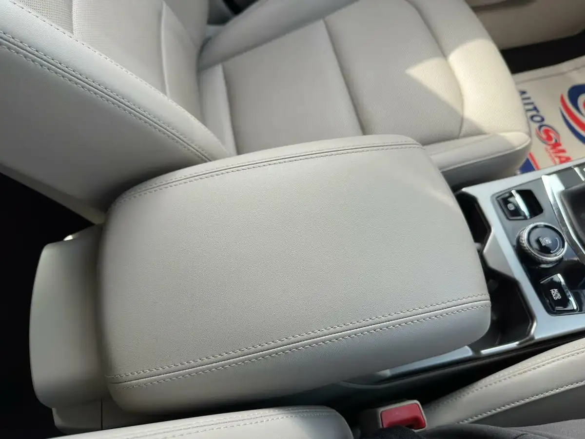 2020-kgm-ssangyong-korando-15-ultimate-big-25