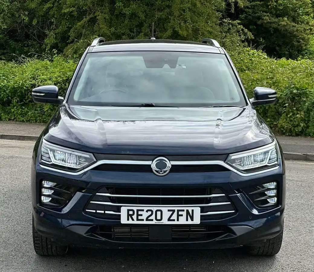 2020-kgm-ssangyong-korando-15-ultimate-big-1