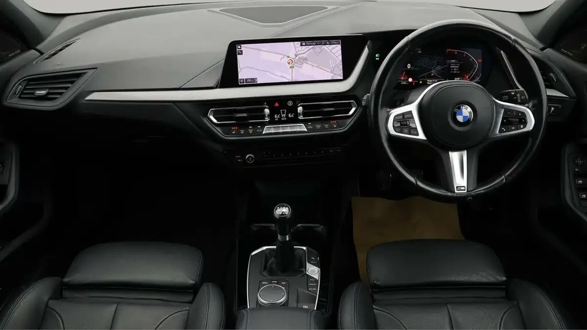 2020-bmw-1-series-big-12