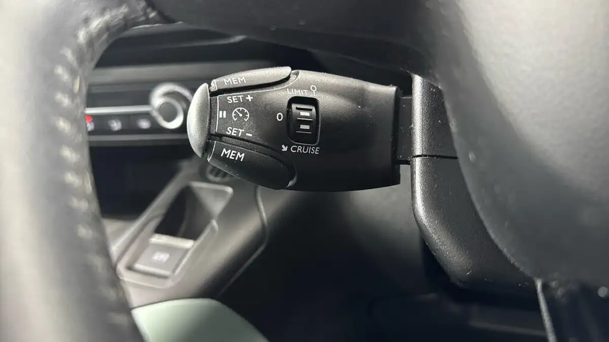 2019-citroen-berlingo-15bluehdi-flair-xl-size-100ps-big-20