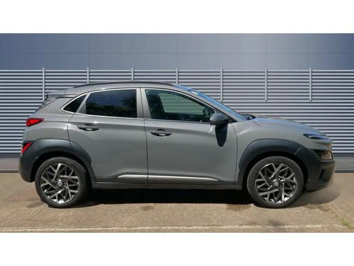 2022-hyundai-kona-16-gdi-premium-big-4