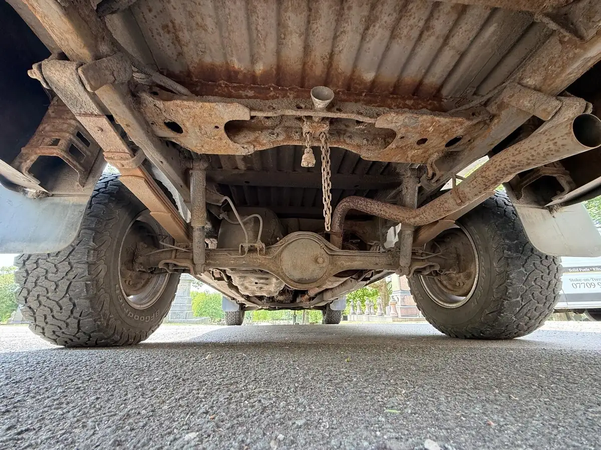 2013-isuzu-d-max-25td-eiger-big-14