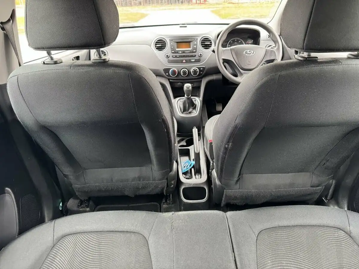 2018-hyundai-i10-10-s-big-19