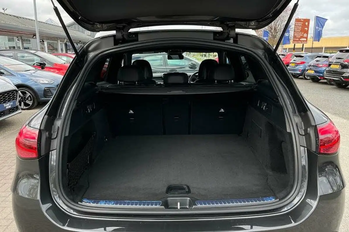 2023-mercedes-benz-glc-class-20-glc300-amg-line-premium-suv-1999cc-big-20