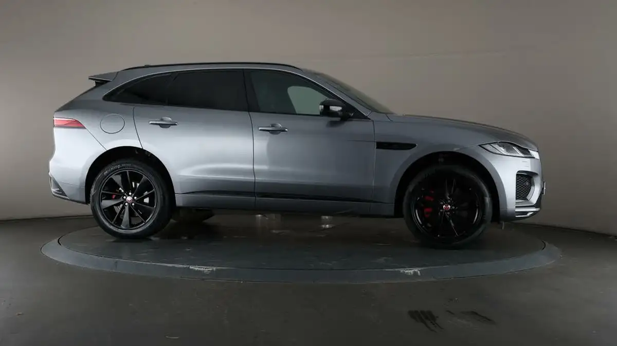 2022-jaguar-f-pace-20-p250-r-dynamic-black-big-60