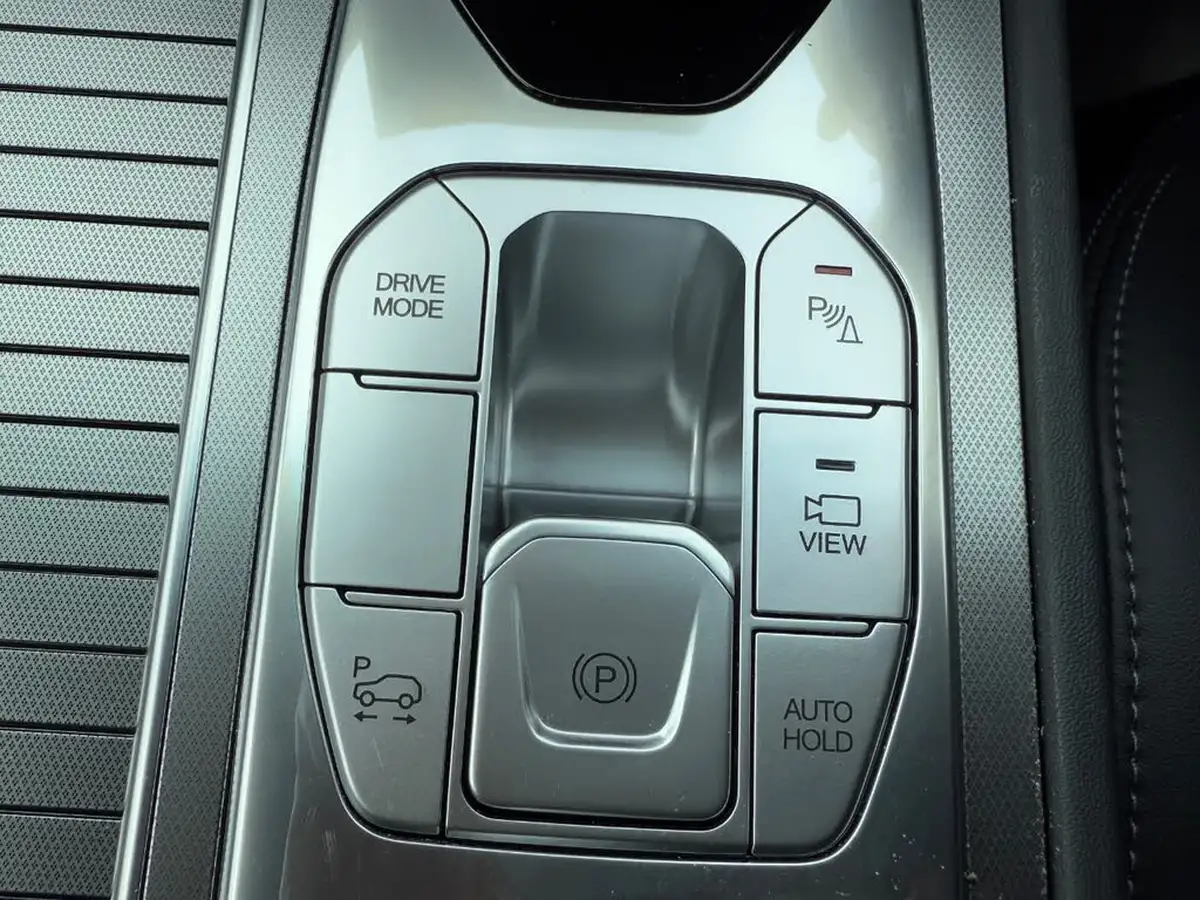 2024-kgm-ssangyong-rexton-22td-k40-big-30