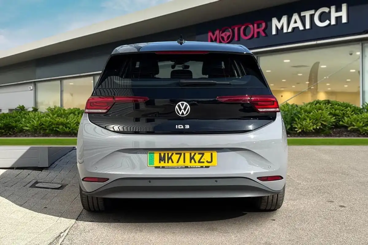 2021-volkswagen-id3-e-life-204ps-58kwh-pro-performance-big-3