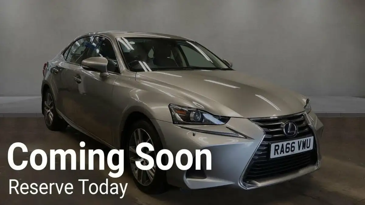 2017-lexus-is-300h-25-advance-big-0