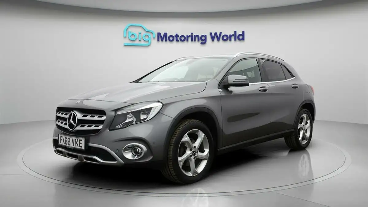 2018-mercedes-benz-gla-class-21d-gla-220d-sport-177ps-executivess-big-2