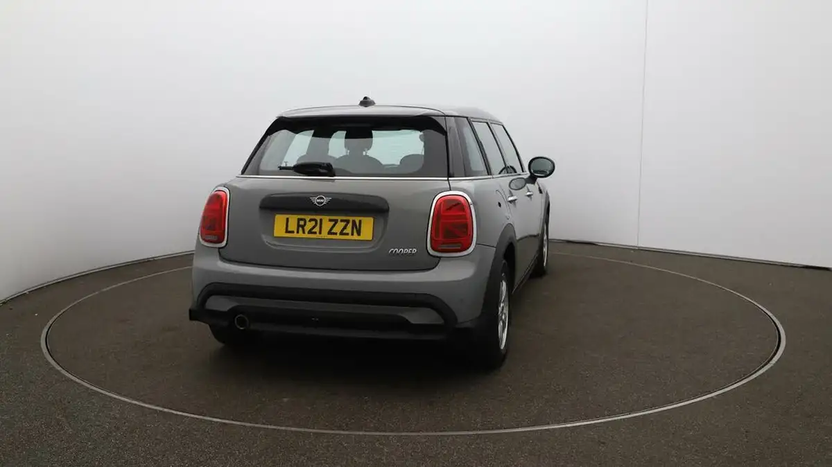 2021-mini-cooper-15-cooper-classic-hatchback-5d-auto-big-54